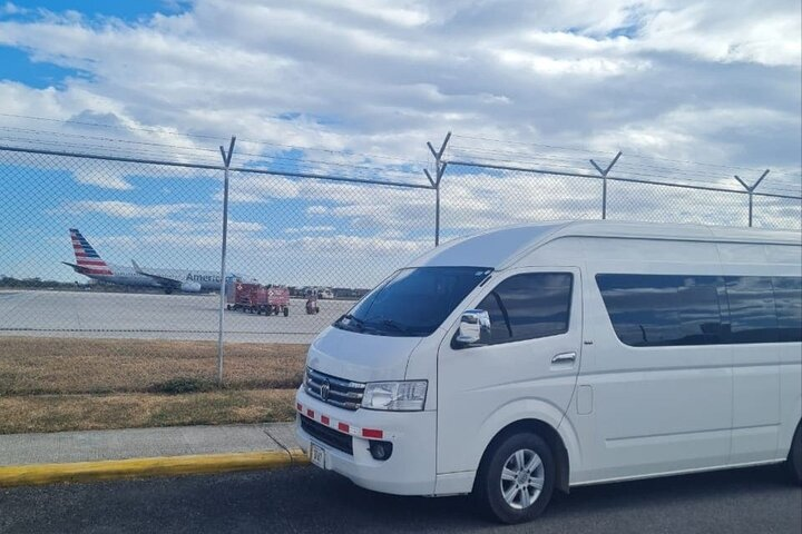 Private Transportation San Jose Airport To Samara - Photo 1 of 8